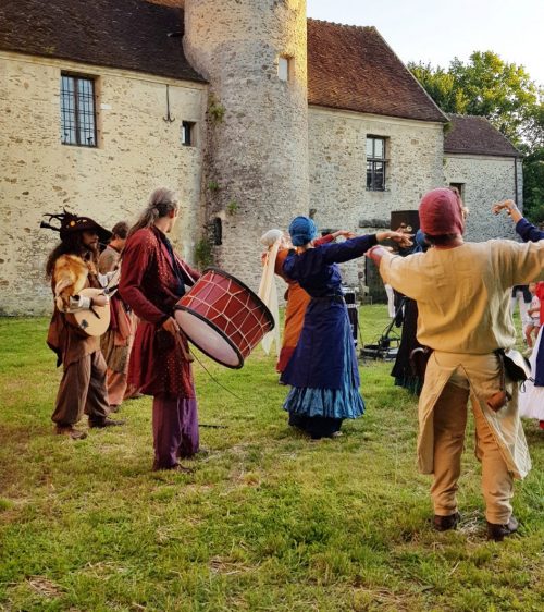 Danse-Folklorique-Commanderie-des-Templiers-Coulommiers-2018 Danse-Folklorique-Commanderie-des-Templiers-Coulommiers-2018