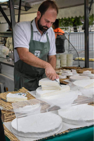 Fromage-Produit-du-Terroir-Fromagerie-Ganot