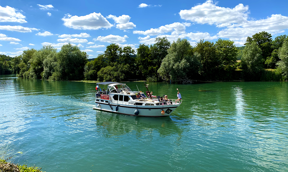 Balade en bateau sur la Marne