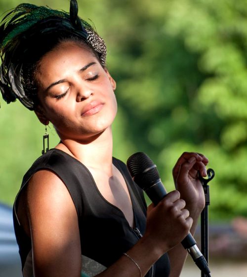 Chanteuse possédée
